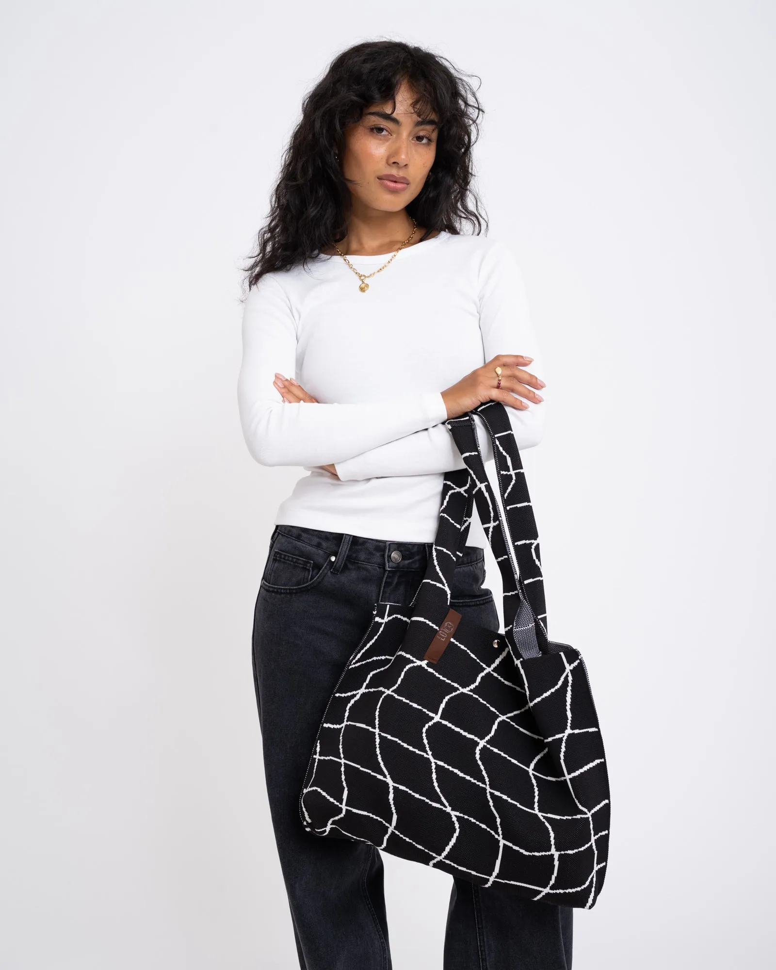 Bag Lines Black White