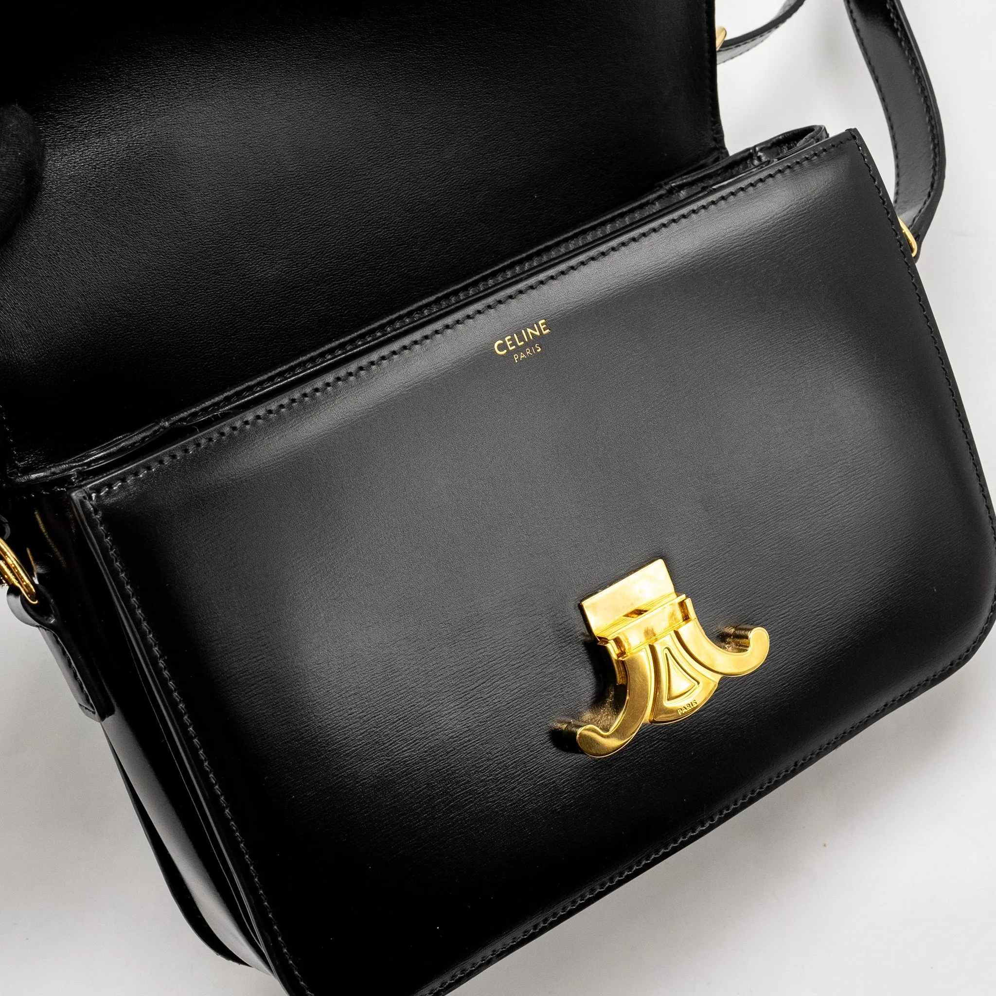 Celine Classic Triomphe Bag Shiny Calfskin Black