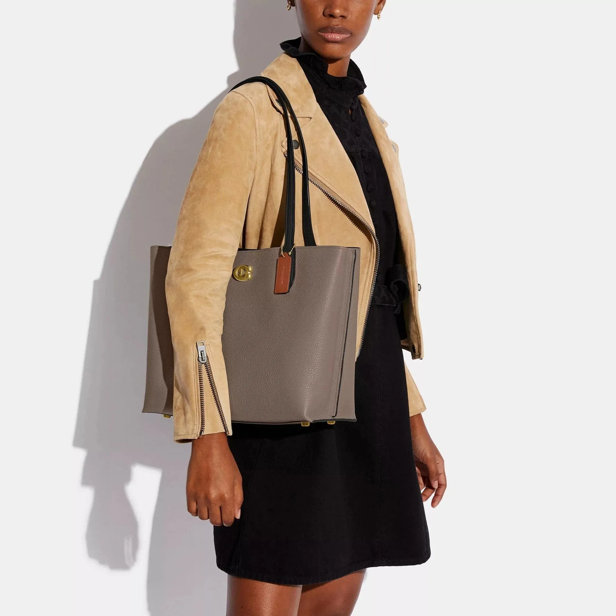 Coach Willow Tote Bag In Stone