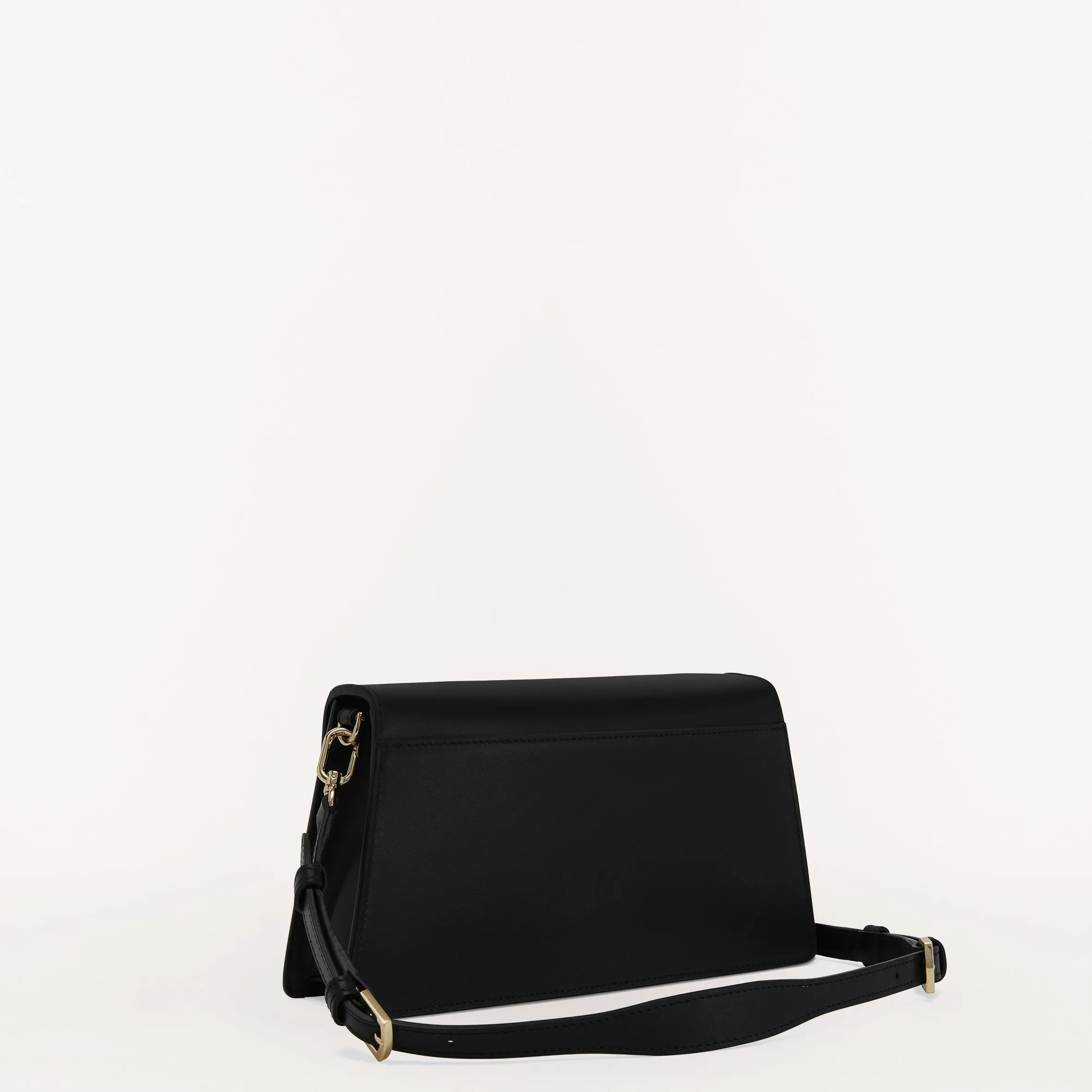 FURLA ZOE SHOULDER BAG IN BLACK