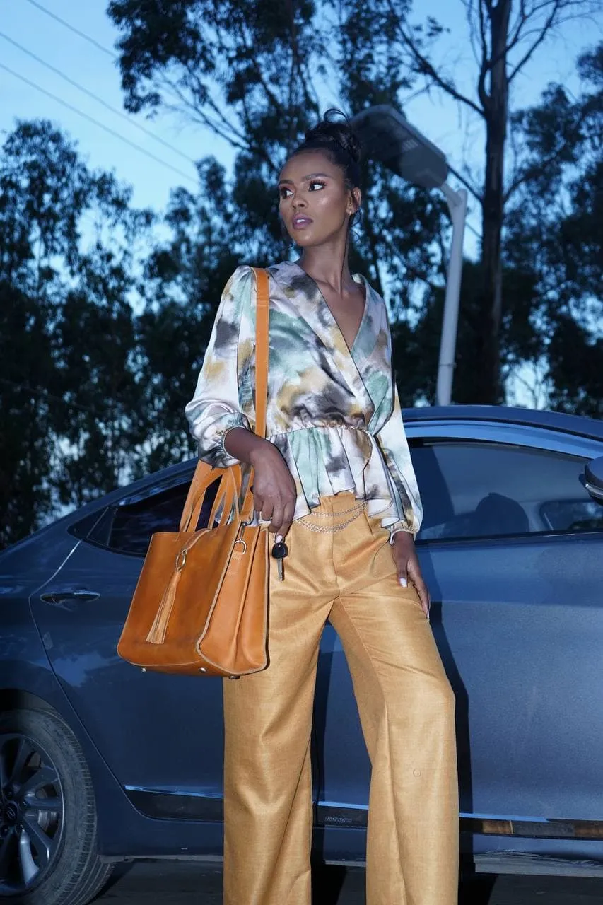 MAHI HANDBAG: Rust Brown