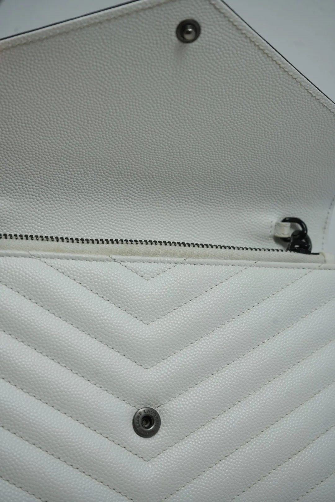 SAINT LAURENT Caviar ENVELOPE WOC