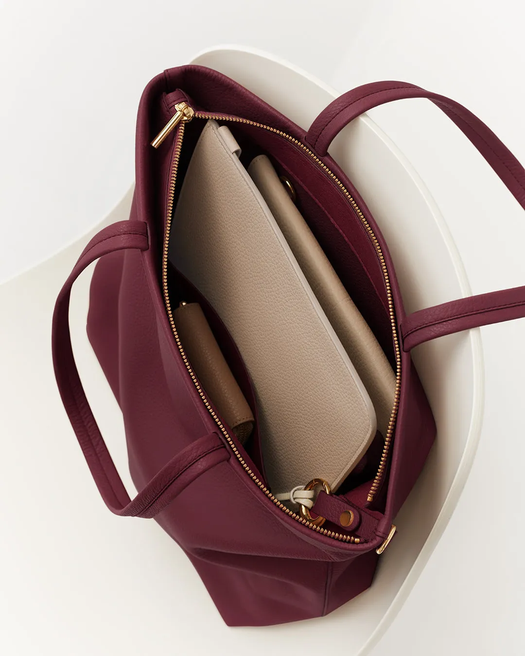 Tall Easy Zipper Tote