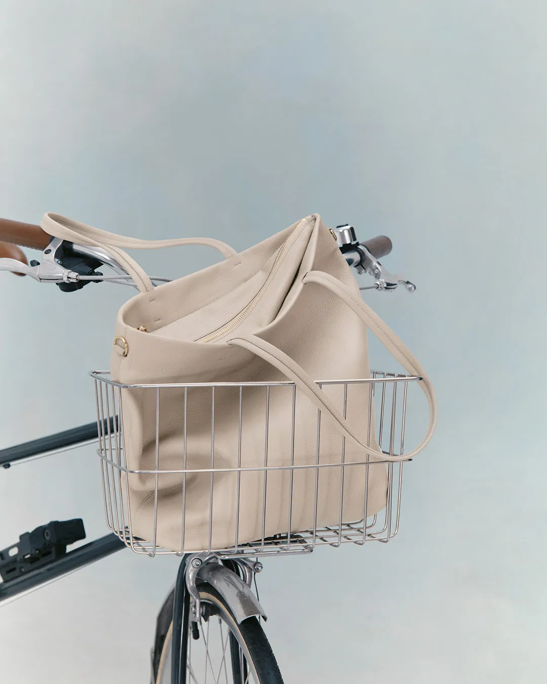 Tall Easy Zipper Tote