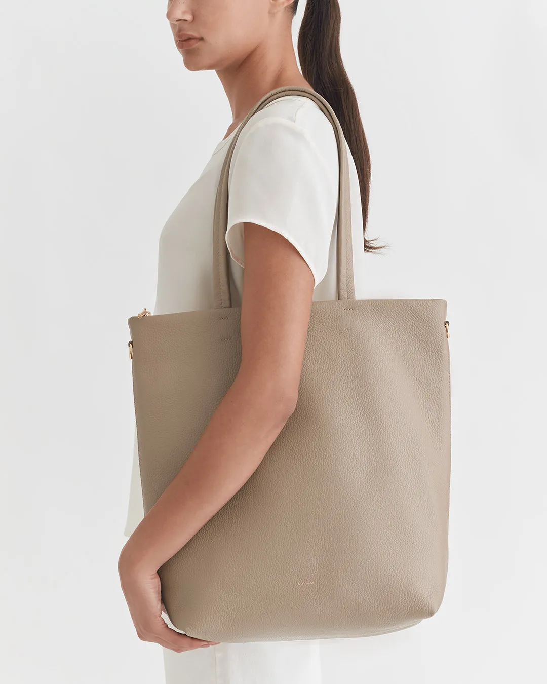 Tall Easy Zipper Tote