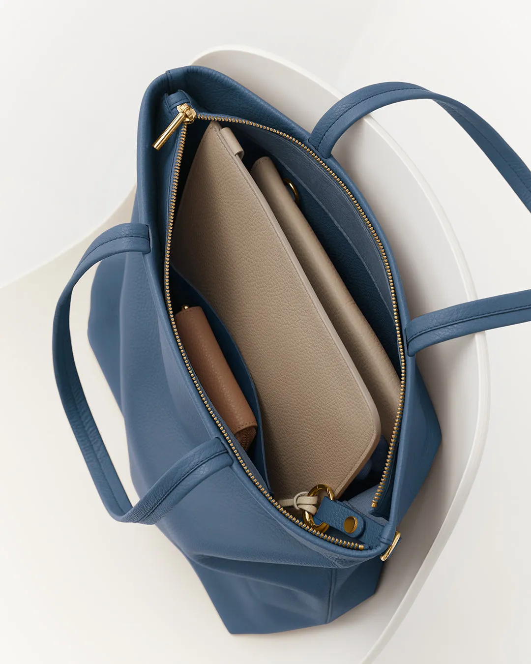 Tall Easy Zipper Tote