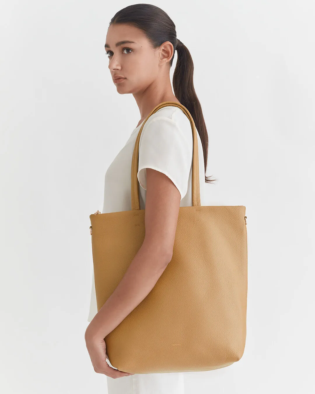 Tall Easy Zipper Tote