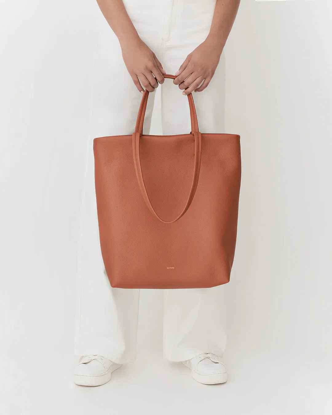 Tall Easy Zipper Tote