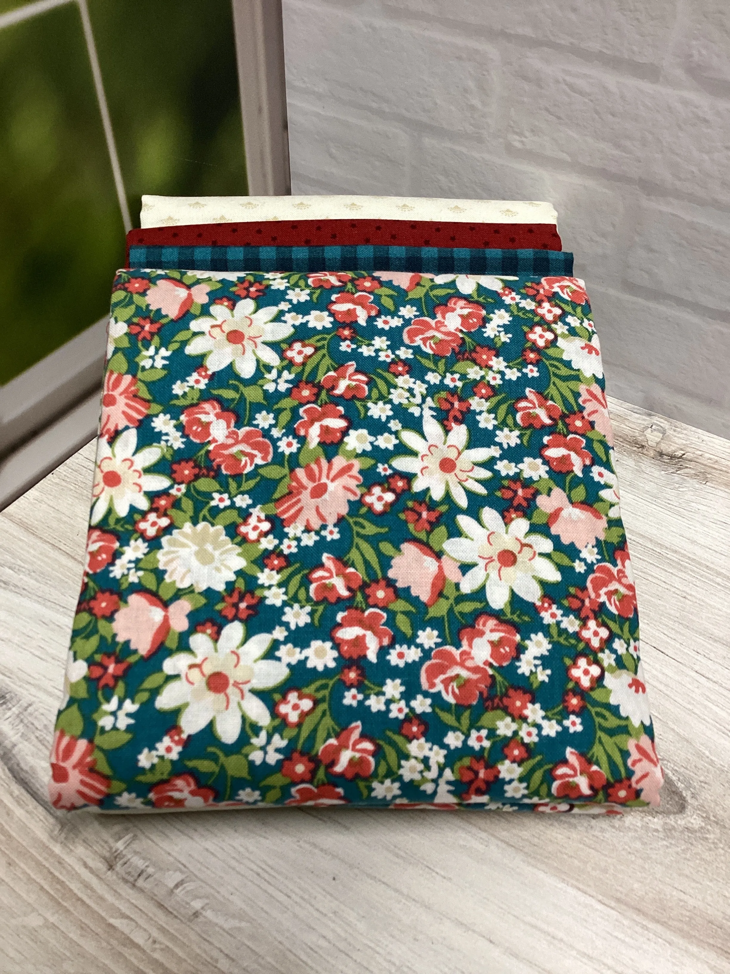 The Sew Simple Tote Bag