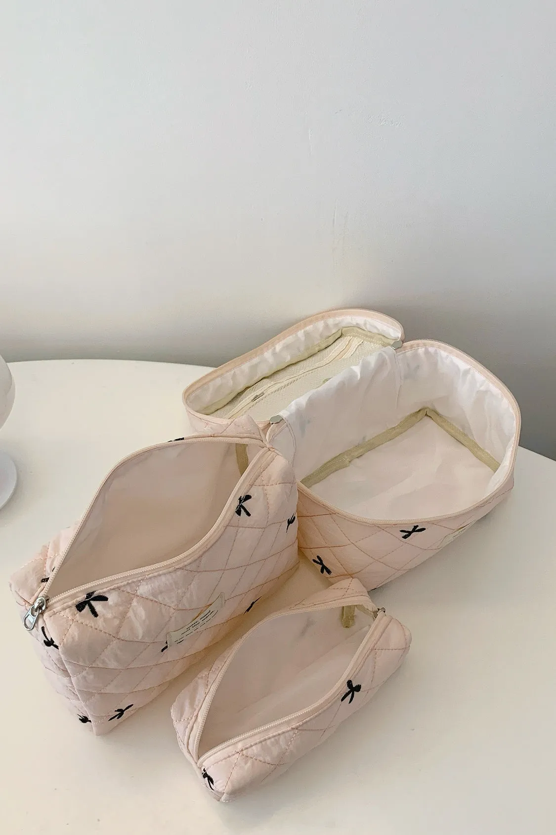 Three Piece Bow Quilted Cloth Storage Bag Set