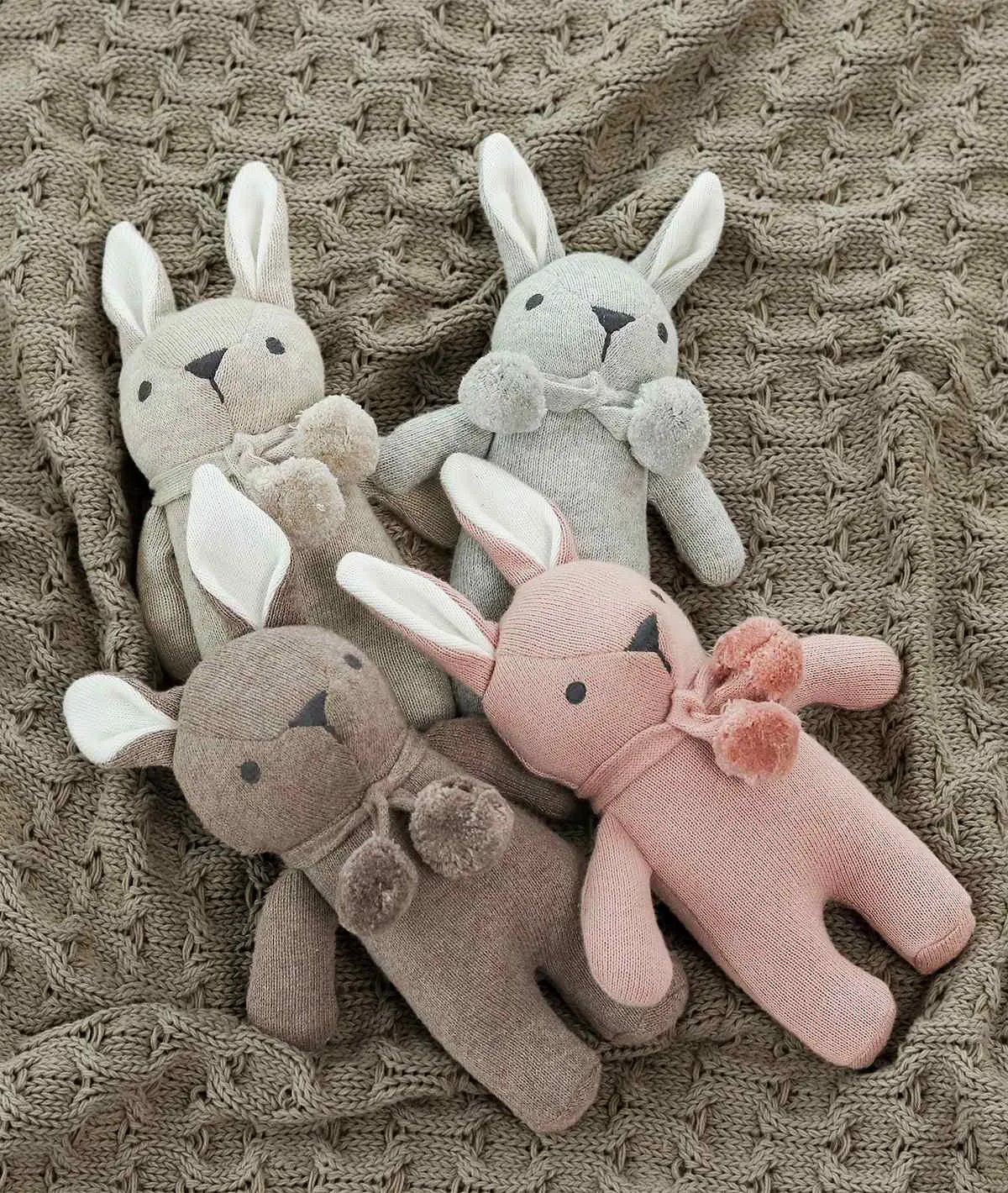 Toto Bear Cotton Knitted Stuffed Soft Rattle Toy (Pink Melange & Natural)