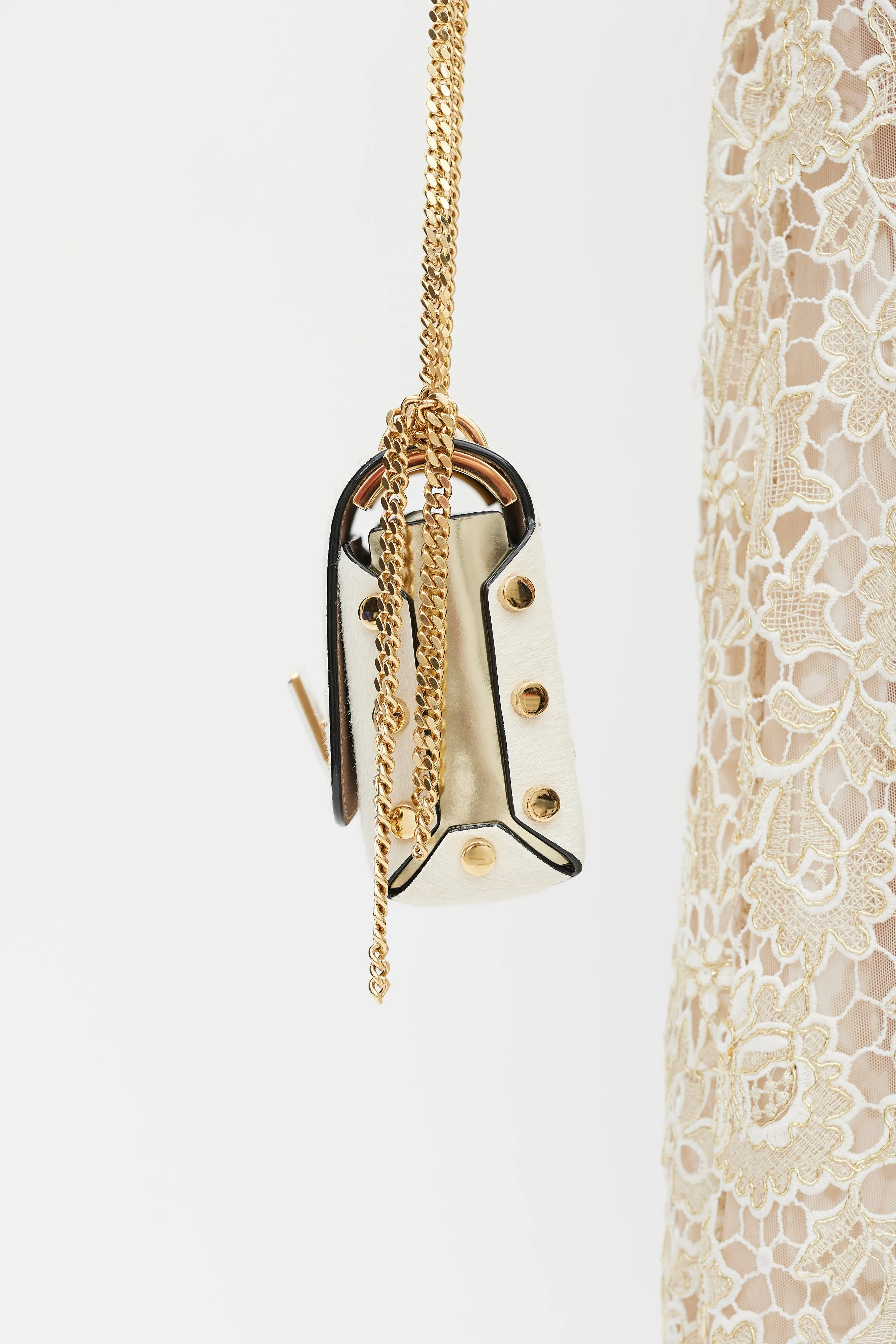 White & Gold Lockett Textured Bag